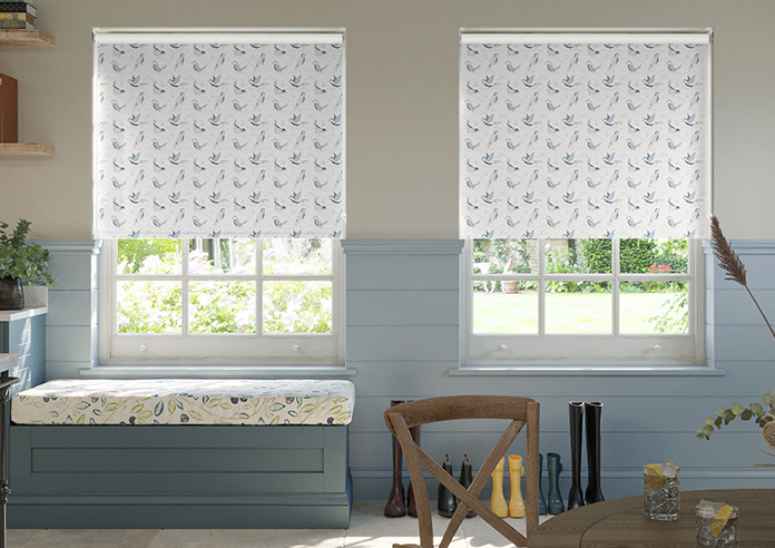 Bluebirds, Light Blue - Twist&Fit Roller Blind - Image 3